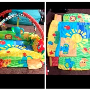 Baby play mat Used